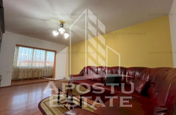 Apartament cu 3 camere, 2 balcoane,decomandat, zona Girocului