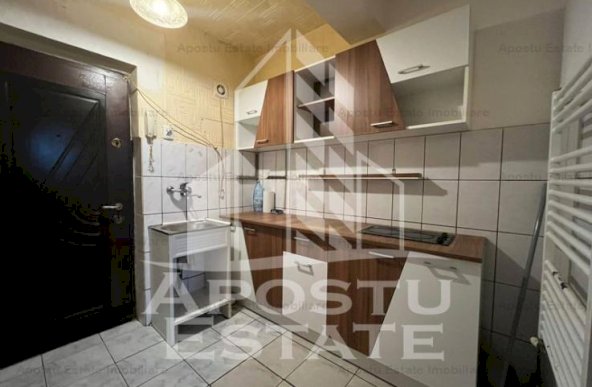 Apartament cu o camera, etajul 2, zona Olimpia-Stadion