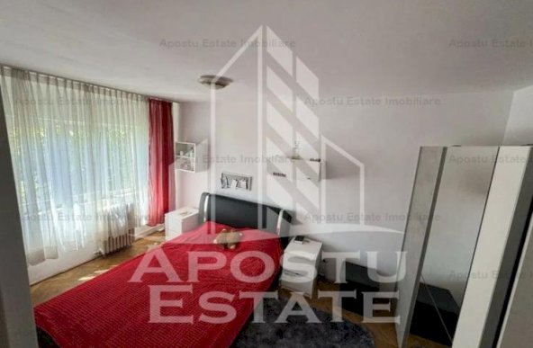 Apartament cu 4 camere, 2 bai si 2 balcoane in zona Sagului