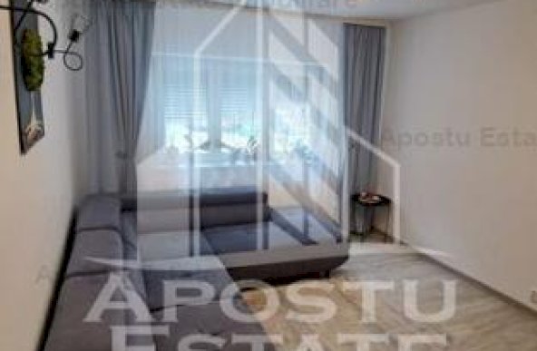 Apartament cu 3 camere, decomandat situat in zona Girocului