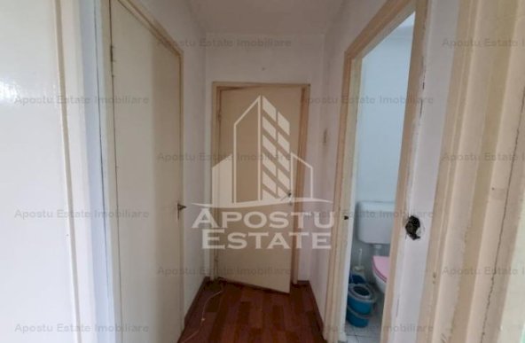 Apartament 2 camere, centrala proprie, etaj intermediar, Iulius Mall