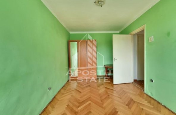 Apartament 2 camere, centrala proprie, etaj intermediar, Iulius Mall