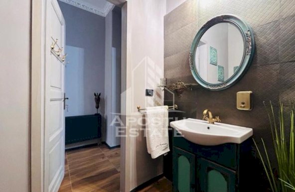 Apartament exclusivist, etaj intermediar situat in Piata Maria