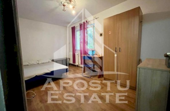 Apartament 2 camere,etaj1/4,in zona Liviu Rebeanu/Spitalul Judetean