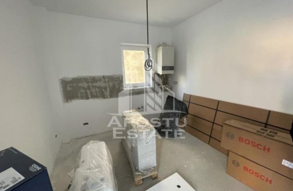 Spatiu comercial, 111 mp, Zona Mehala