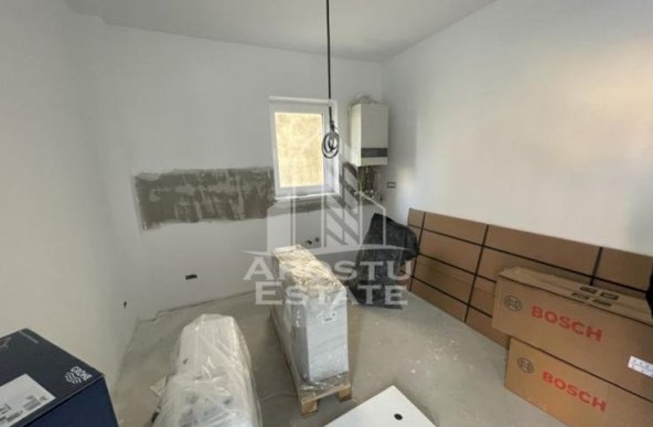 Spatiu comercial, 111 mp, Zona Mehala