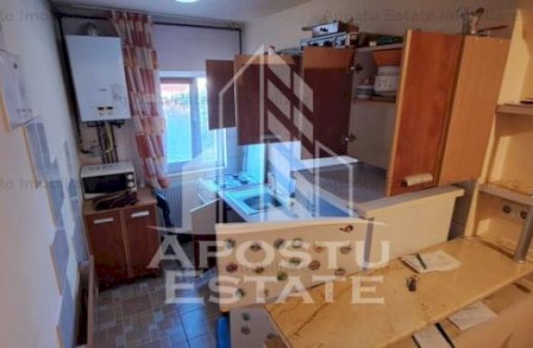 Apartament cu 1 camera, centrala proprie, zona Dambovita