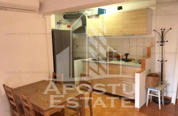 Apartament cu 3 camere DECOMANDAT zona Gheorghe Lazar