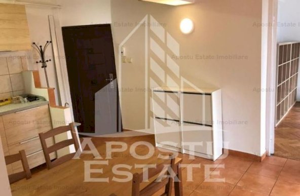 Apartament cu 3 camere DECOMANDAT zona Gheorghe Lazar