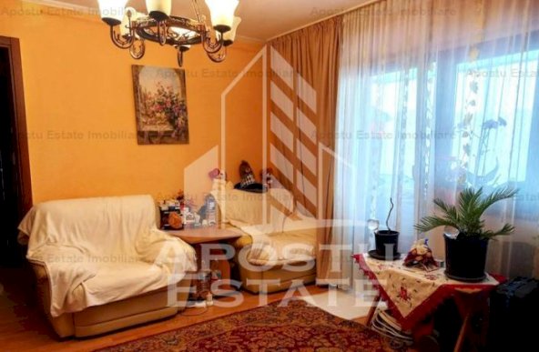 Apartament cu 2 camere, de vanzare, in Micalaca, Arad.