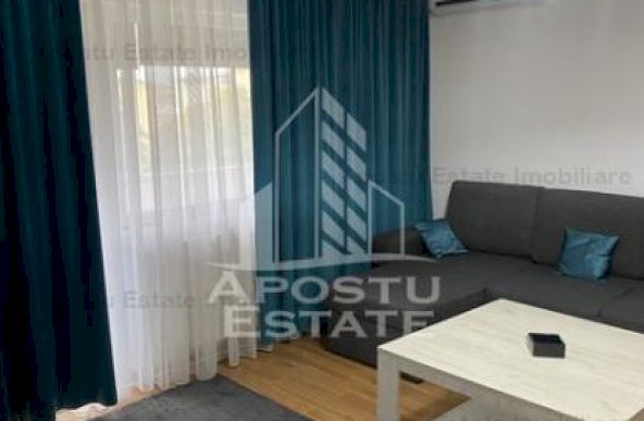 Apartament cu 2 camere ,etaj 4,Zona Spitalul Județean