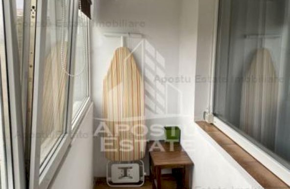 Apartament cu 2 camere ,etaj 4,Zona Spitalul Județean