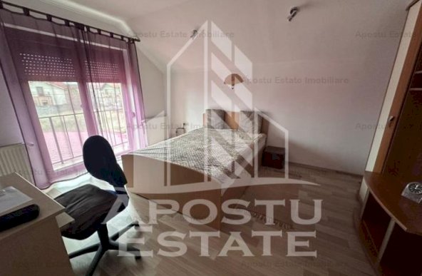 Duplex deosebit cu 5 camere, situat într-o zonă liniștită și exclusiv