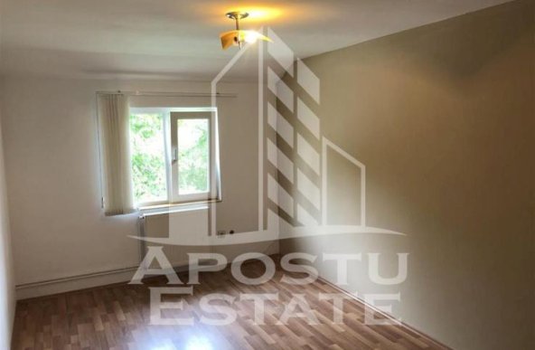 Spatiu birouri 70 mp  Zona Aradului