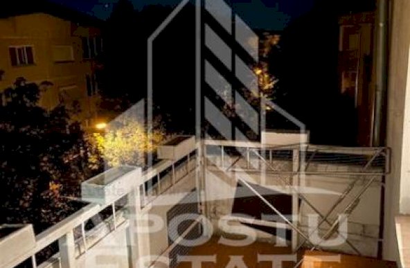 Apartament cu 3 camere 2 bai in zona Lipovei