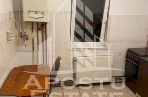 Apartament cu 3 camere 2 bai in zona Lipovei