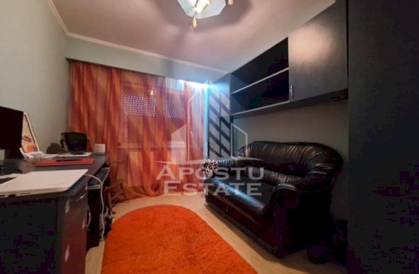 Apartament 3 camere, decomandat, 84 mp, Alfa