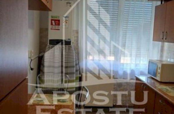 Apartament 2 camere,centrala proprie,zona Tipografilor