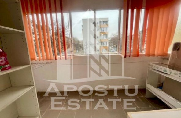 Apartament 2 camere,decomandat,zona Simion Barnutiu