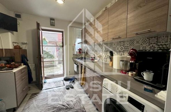 Apartament cu o camera, centrala proprie, zona Iosefin