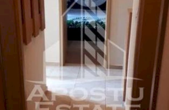 Apartament cu 3 camere, Soarelui, Mobilat, Centrala