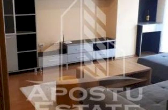 Apartament cu 3 camere, Soarelui, Mobilat, Centrala