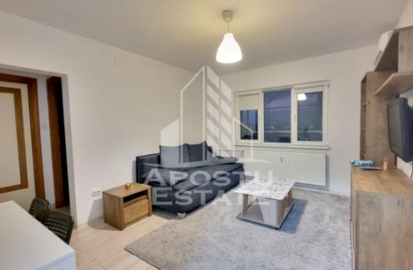 Apartament 2 camere, bloc anvelopat, zona Gheorghe Lazar