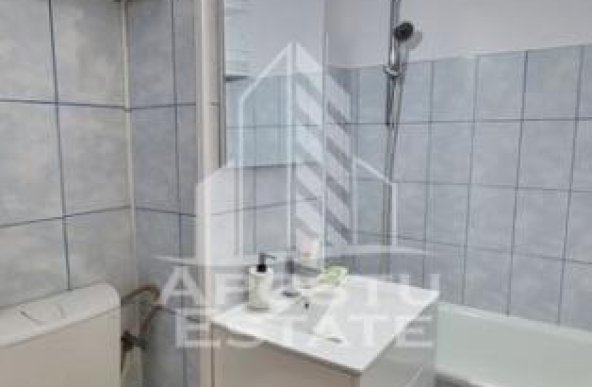 Apartament 2 camere, bloc anvelopat, zona Gheorghe Lazar