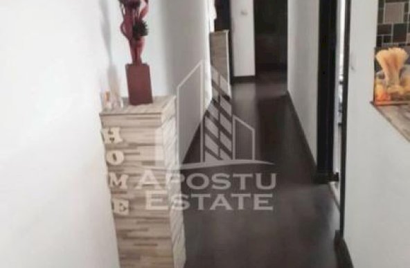 Apartament cu 2 camere,prima inchiriere, centrala proprie,  Soarelui