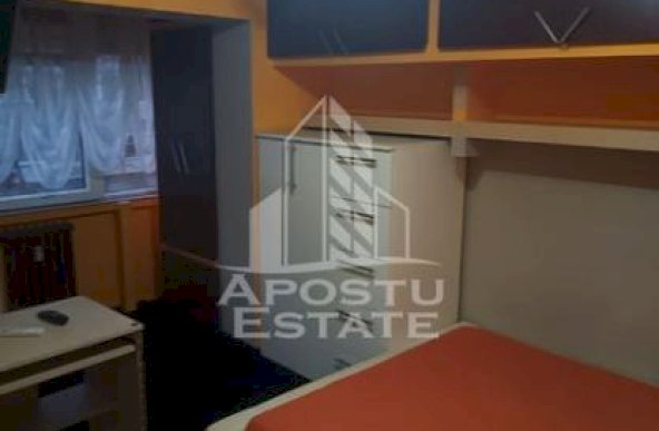 Apartament cu 2 camere, etajul 1, zona Dacia