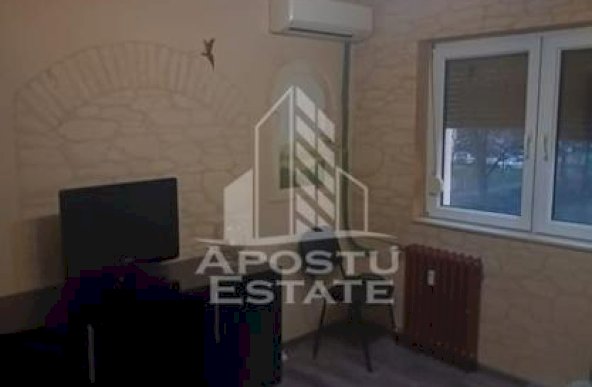 Apartament cu 2 camere, etajul 1, zona Dacia