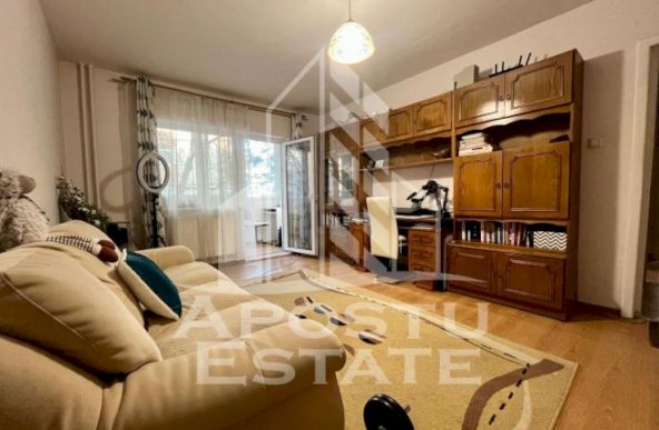 Apartament 2 camere,decomandat,zona Dorobantilor