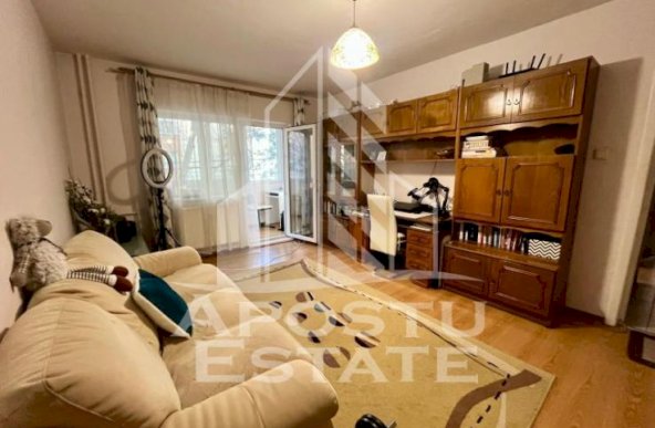 Apartament 2 camere,decomandat,zona Dorobantilor