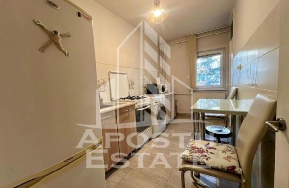 Apartament 2 camere,decomandat,zona Dorobantilor