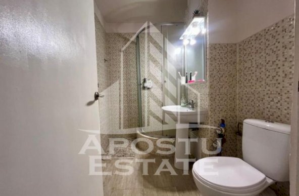 Apartament 2 camere,decomandat,zona Dorobantilor