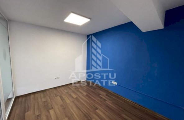 Spatiu pentru birouri 60 mp, Zona Lipovei