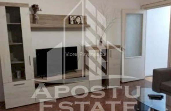 Apartament cu 3 camere, 2 bai, Centrala Proprie, Compelex Studentesc