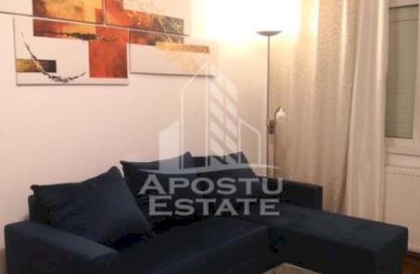 Apartament cu 2 camere, decomandat,zona Girocului