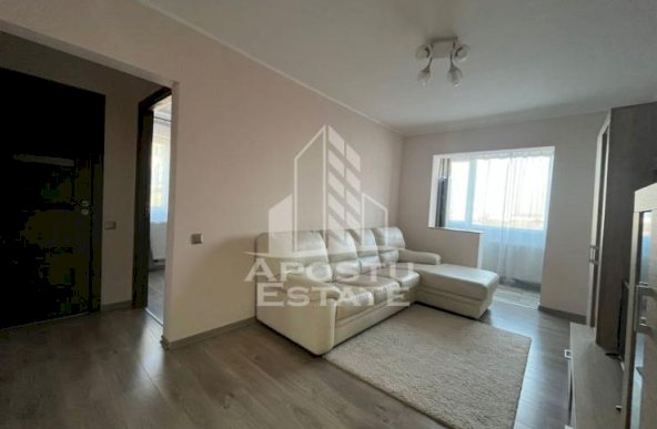 Apartament cu 3 camere, centrala proprie,renovat complet, zona Sagului