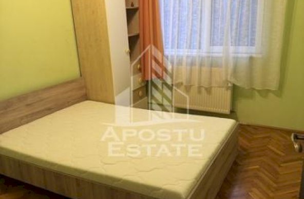 Apartament cu 3 camere, etaj intermediar, zona Soarelui, PET FRIENDLY