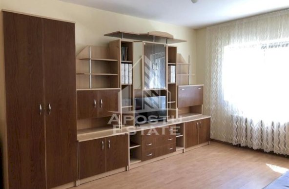 Apartament de inchiriat 2 camere decomandat, Soarelui