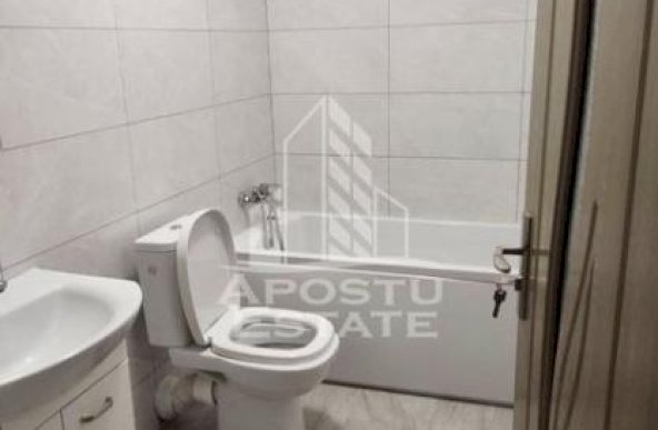 Apartament 3 camere, decomandat, mobilat, zona Dambovita