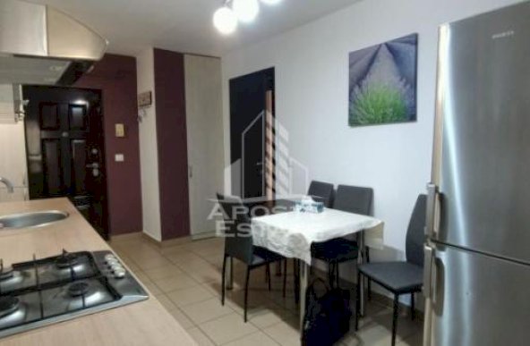 Apartament 1 camera, centrala propie, zona Steaua/Sagului