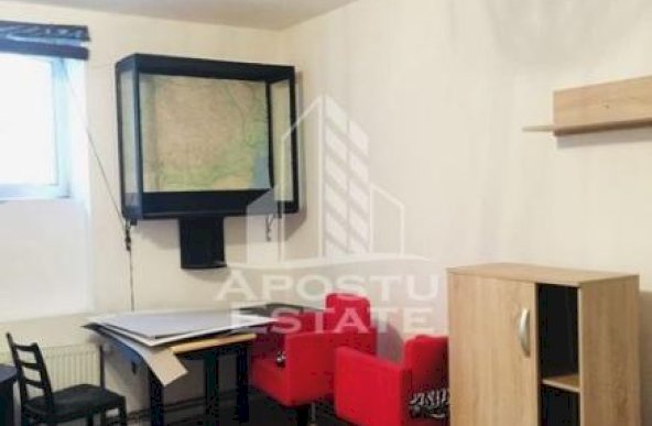 Apartament cu doua camere langa facultatea de Politehnica si UVT