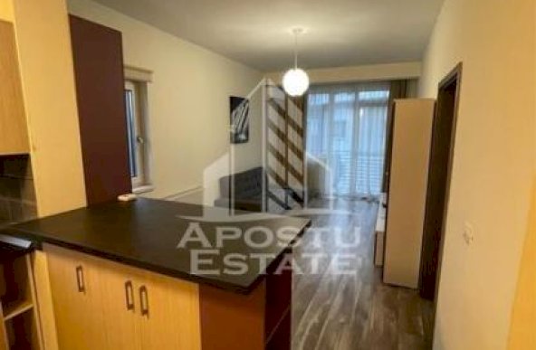 Apartament cu 2 camere centrala proprie terasa si balcon.