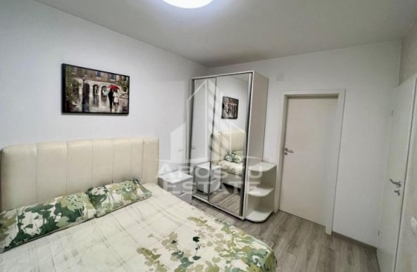 Apartament 3 camere 2 bai, loc parcare,  bloc nou, Complex Studentesc