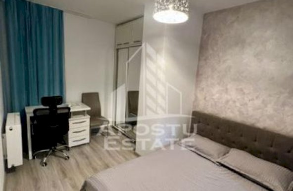 Apartament 3 camere 2 bai, loc parcare,  bloc nou, Complex Studentesc