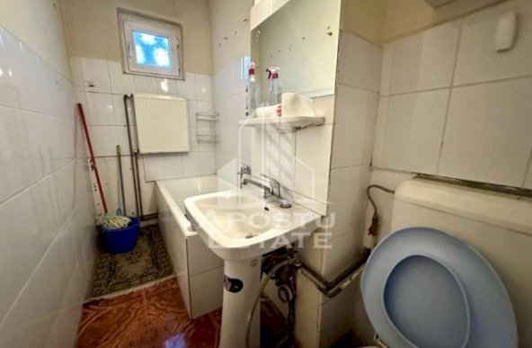 Apartament cu 2 camere, centrala proprie, zona Girocului