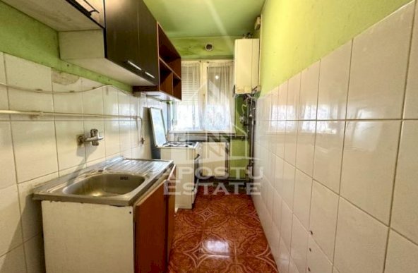 Apartament cu 2 camere, centrala proprie, zona Girocului