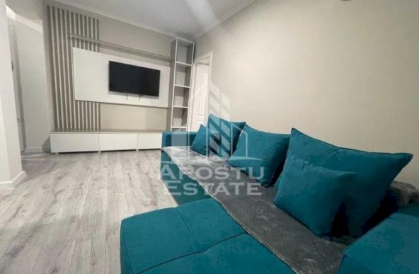 Apartament cu 2 camere open space zona Girocului